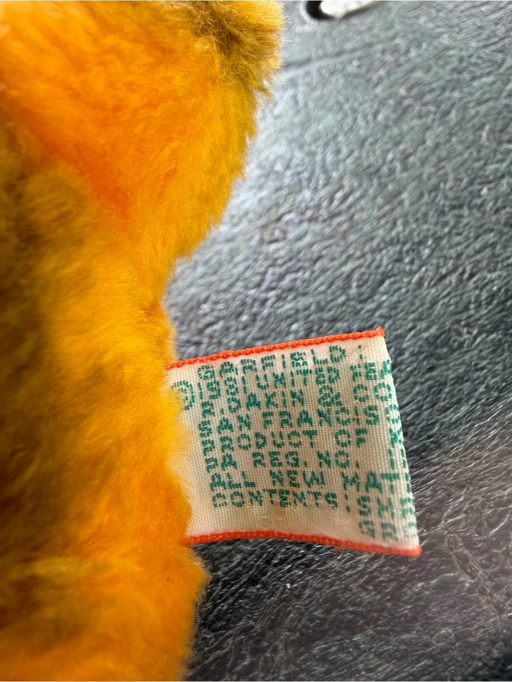 1981 Dakin Vintage Jim Davis Garfield beanie setting stuffed plush